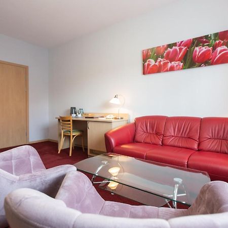 Hotel Labedy Gliwice Exterior foto