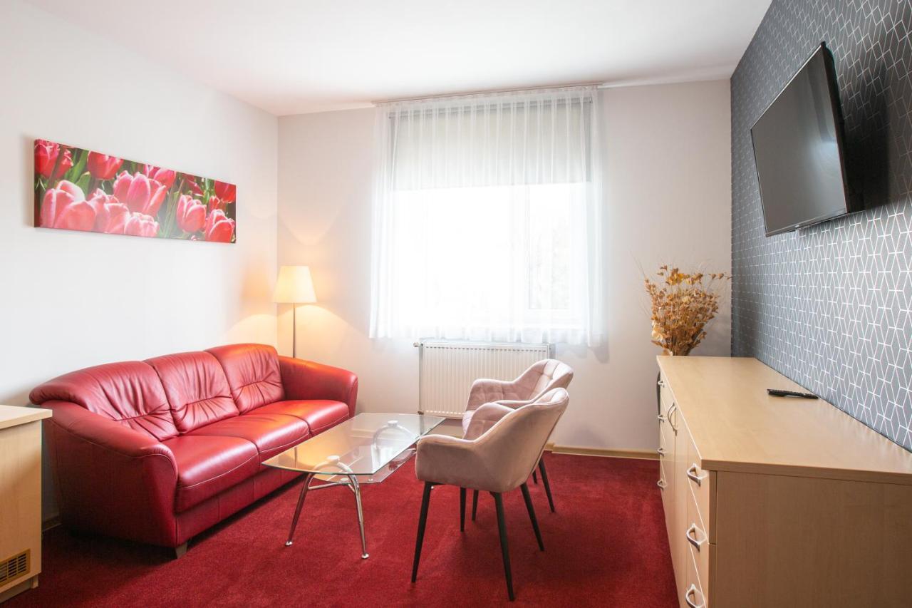 Hotel Labedy Gliwice Exterior foto